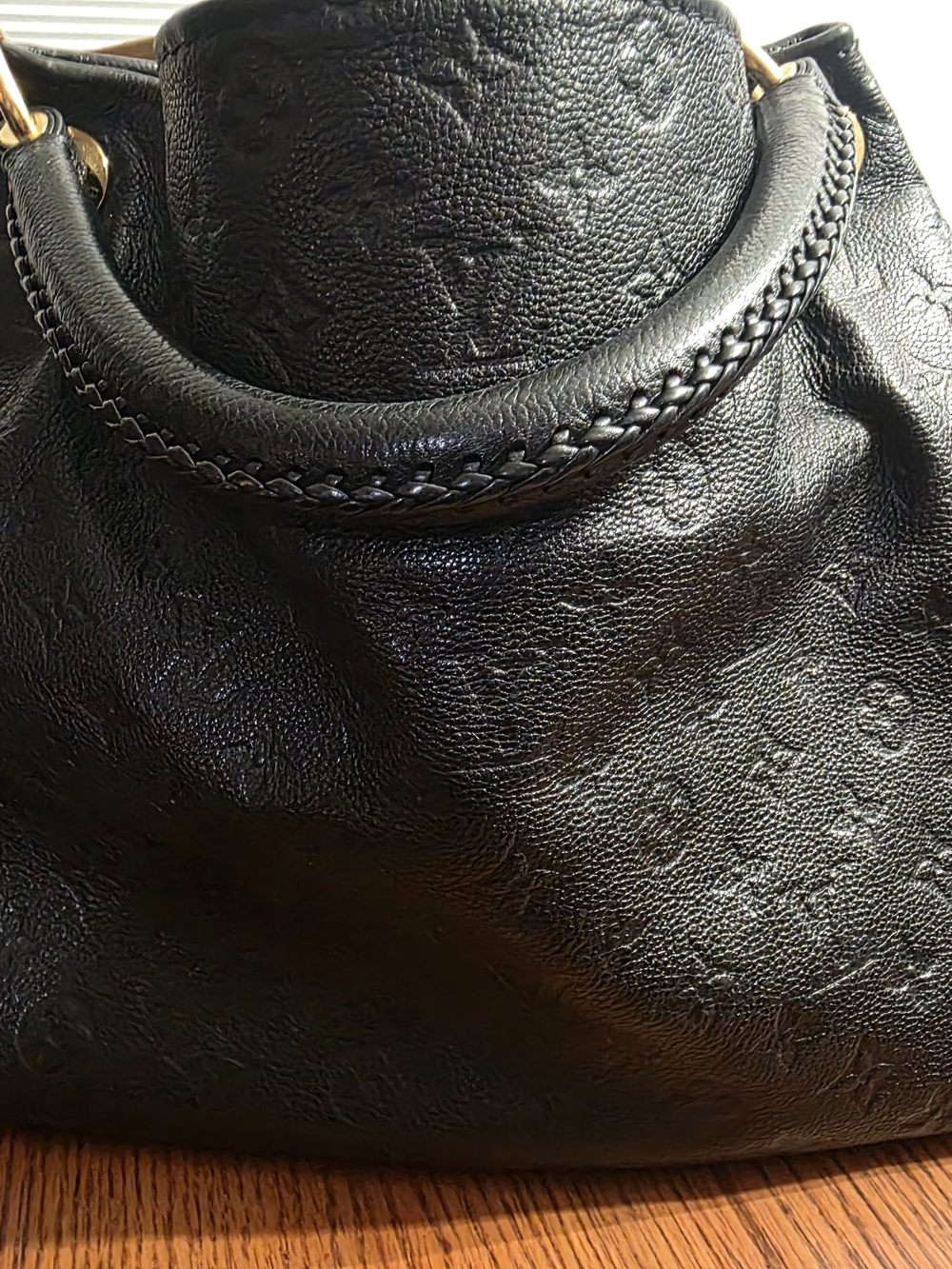 Louis Vuitton Arsty Empreinte Monogram MM